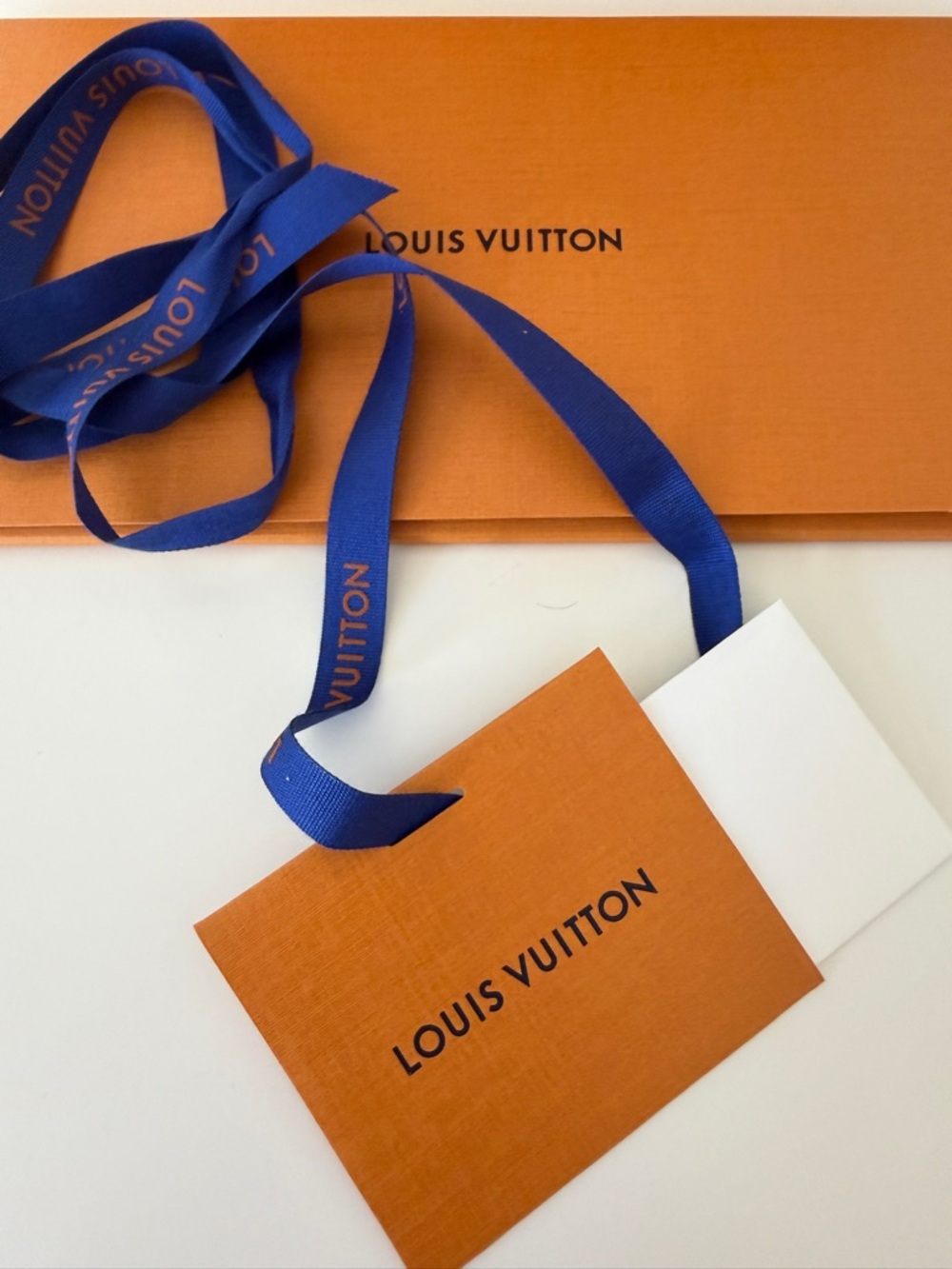 Louis Vuitton Gift Set Bag Envelope Ribbon Card Authentic Packaging - Picture 5 of 5